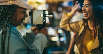 Karlovarský filmový festival a Festival Fantazie začaly: Promítají desítky filmů