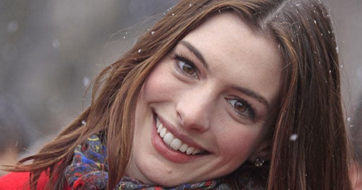 Anne Hathawayová v lednu 2010