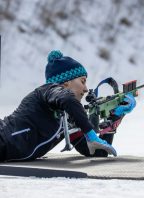 Biatlon, závodník na střelnici