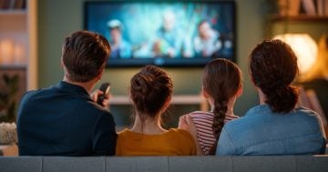 Zrádci v zahraničí: sledujte díly z jiných zemí online