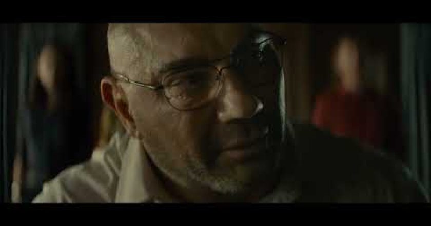 Někdo klepe na dveře