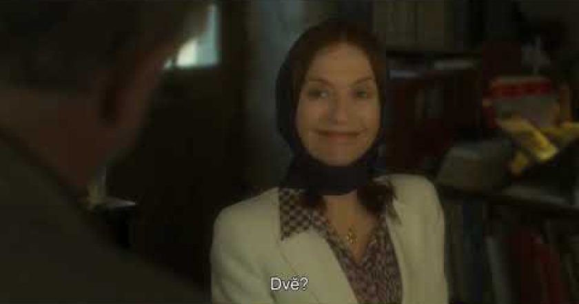 Bílá jako padlý sníh