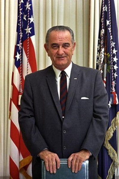Plakát Lyndon B. Johnson - nástupce Kennedyho