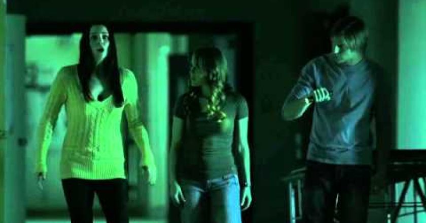 Pach krve 4: Krvavý počátek