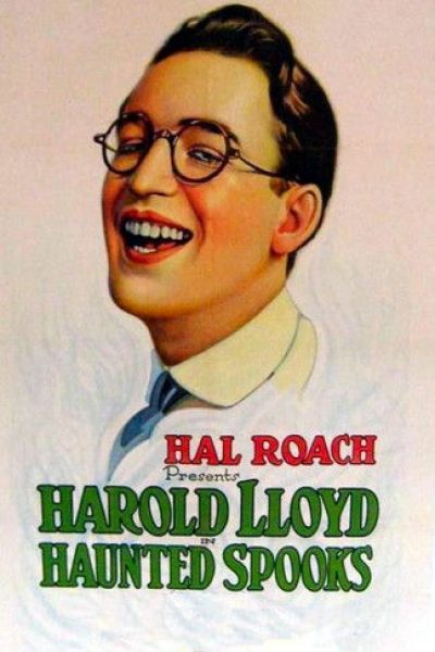 Plakát On ve strašidelném domě