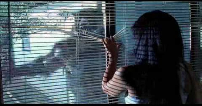 Temný měsíc vychází