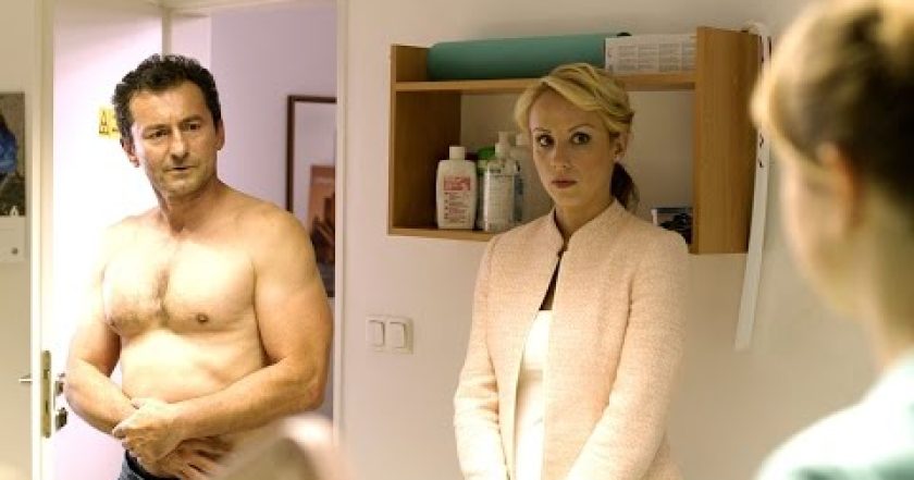 Bezva ženská na krku