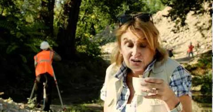 Líbáš jako ďábel